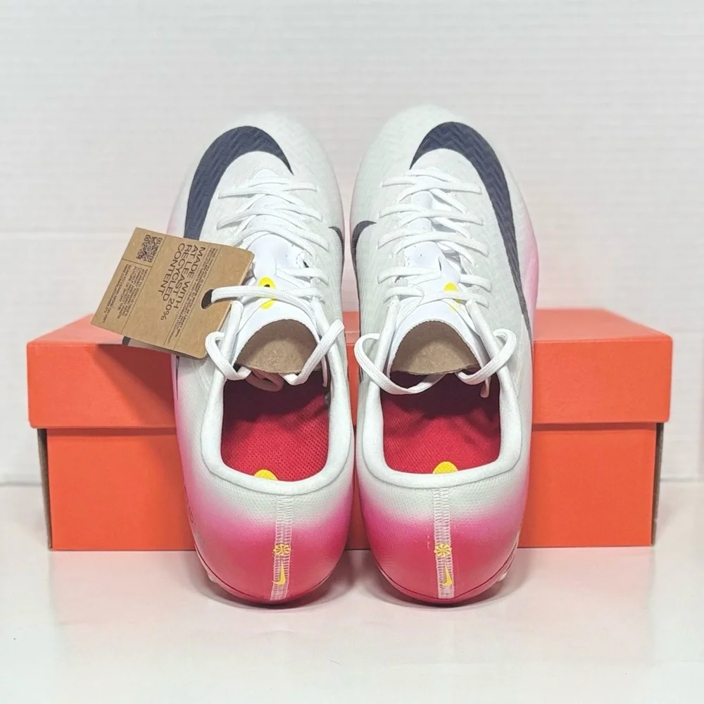 Nike Zoom Mercurial Vapor 16 Academy LV8 MG Fear Nothing Pack Cleats HJ7332-600